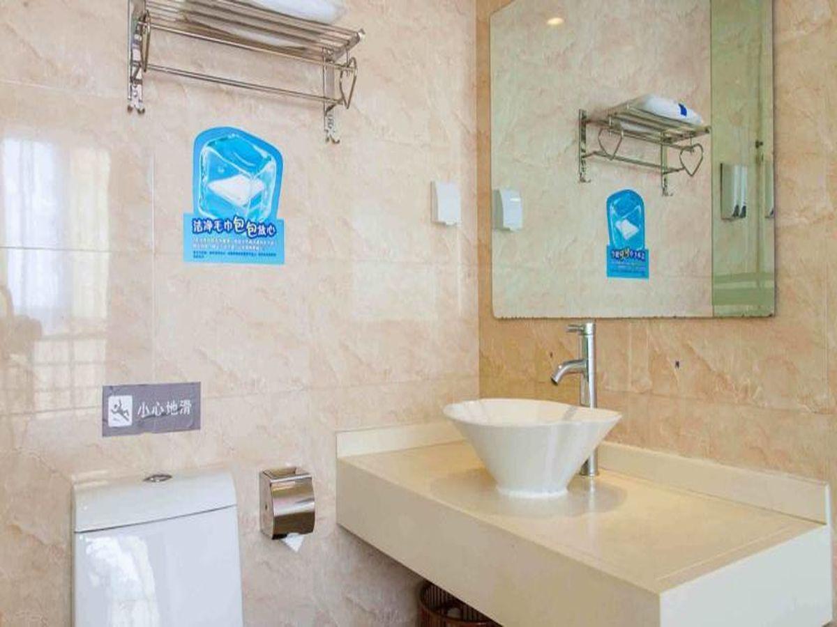 7 Days Inn Haikou Nansha Road City Plaza Bagian luar foto